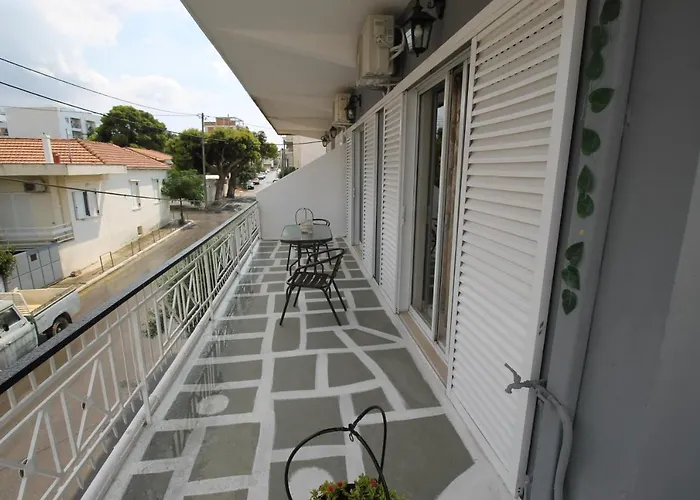 Christa\'S Home Near Ath Airport